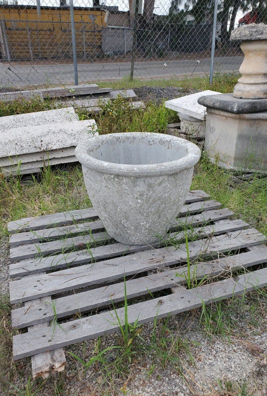 CONCRETE PLANTER (GRAY KEYSTONE FINISH) | BERTHA'S FOUNTAINS 10900 N.W.  South River Dr. Medley Fl, 33178 305-206-5897
